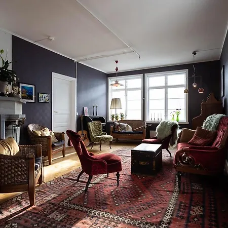 Catogarden - Boutique & Activity Centre Reine