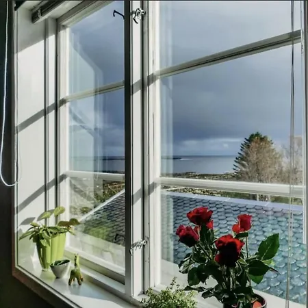 Catogarden - Boutique & Activity Centre * Reine