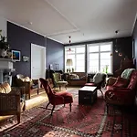 Catogarden - Boutique & Activity Centre Reine