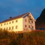 Catogarden - Boutique & Activity Centre * Reine